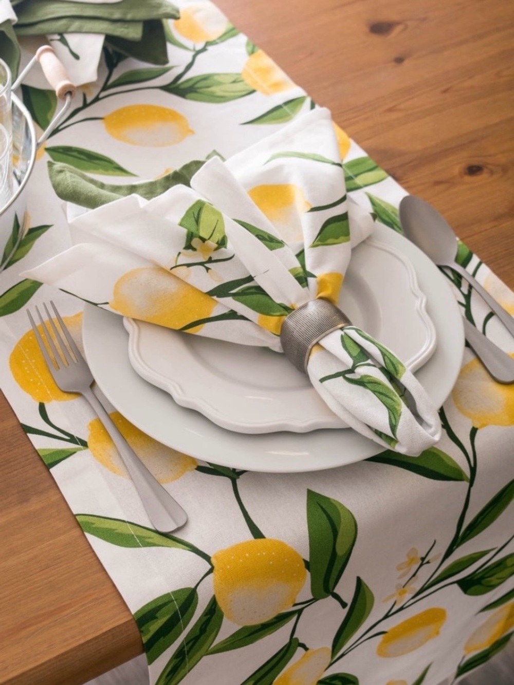 Lemon Orchard Botanical Table Runner and Napkin Set - White & Yellow